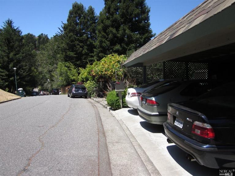 327 Carrera Dr, Mill Valley, CA 94941 photo 40