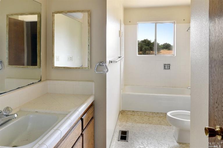 7129 Windsor Rd, Windsor, CA 95492 photo 11