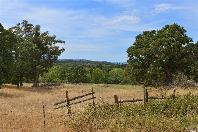 7129 Windsor Rd, Windsor, CA 95492 photo 6