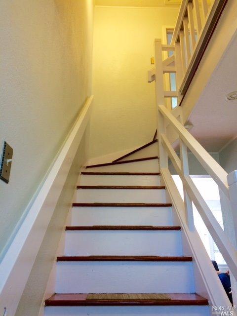 77 Rodgers St, Vallejo, CA 94590 photo 7