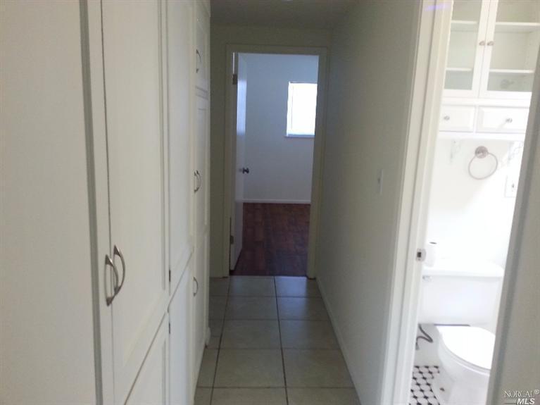 452 Diana Dr, Vallejo, CA 94589 photo 6