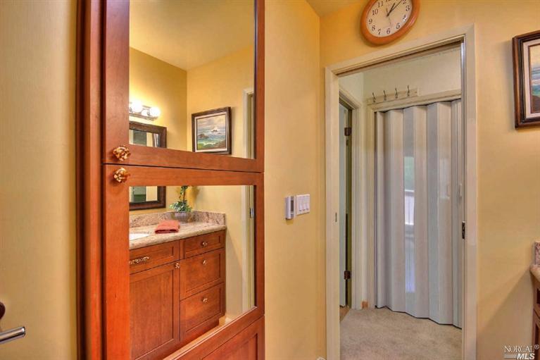 37 Flicker Dr, Novato, CA 94949 photo 16