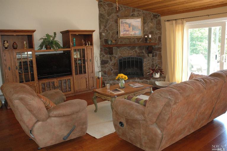 2155 Schaeffer Rd, Sebastopol, CA 95472 photo 11