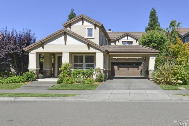 7425 10th Hole Dr, Windsor, CA 95492 photo 1