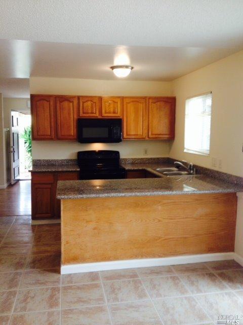 175 Amherst Ave, Vallejo, CA 94589 photo 4