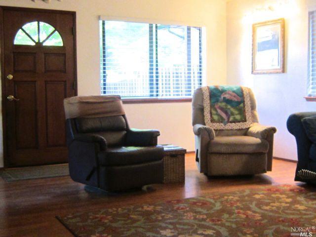 120 Laurel St, Willits, CA 95490 photo 4