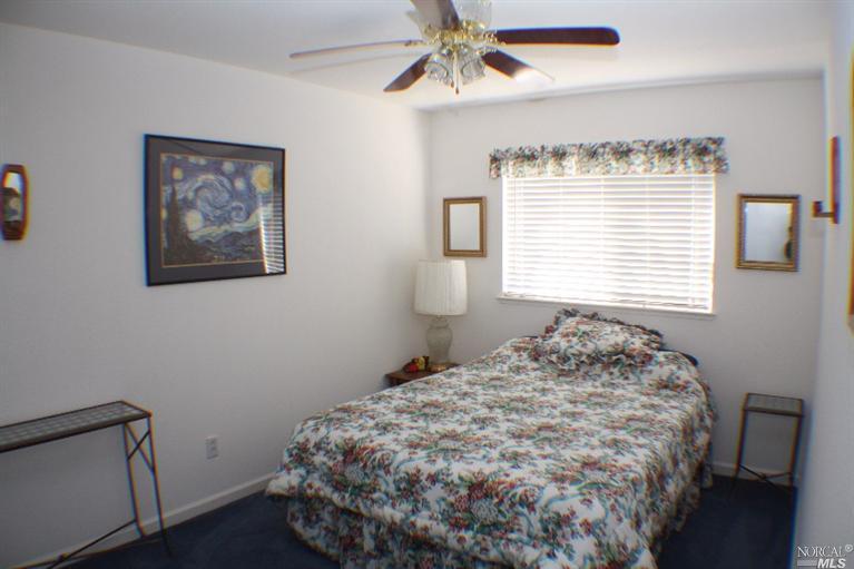 170 Rogue Ct, Fairfield, CA 94534 photo 3