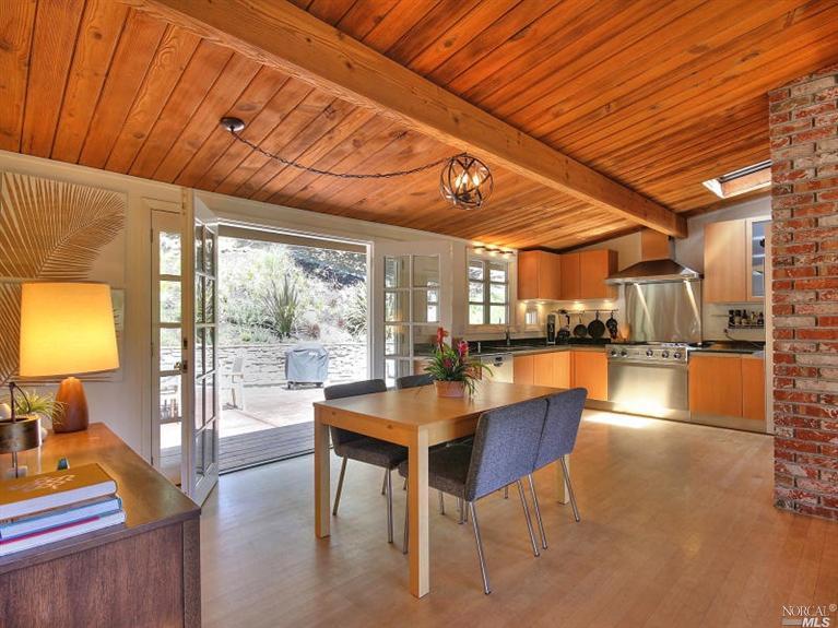 94 Meadow Valley Rd, Corte Madera, CA 94925 photo 1