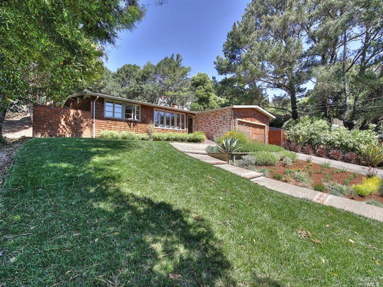 94 Meadow Valley Rd, Corte Madera, CA 94925 photo 2