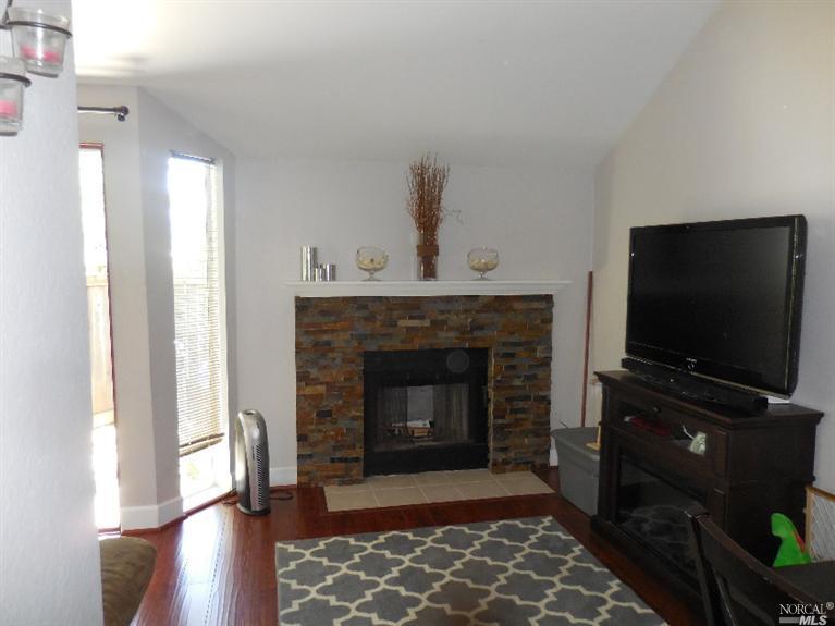 162 Courtyards E, Windsor, CA 95492 photo 5