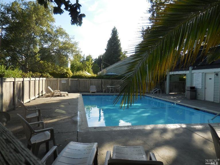 162 Courtyards E, Windsor, CA 95492 photo 25