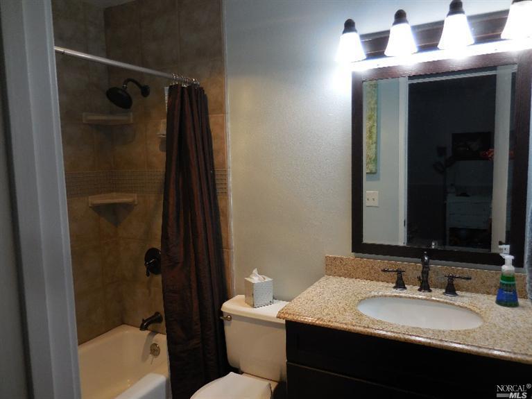162 Courtyards E, Windsor, CA 95492 photo 23