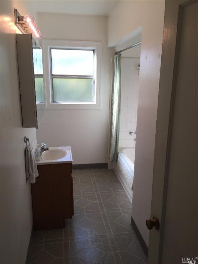 18 Thomas Ave, Vallejo, CA 94590 photo 14