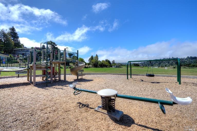 14 Longfellow Dr, Mill Valley, CA 94941 photo 33