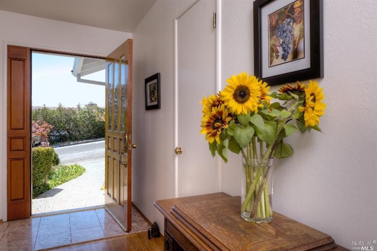 14 Longfellow Dr, Mill Valley, CA 94941 photo 5