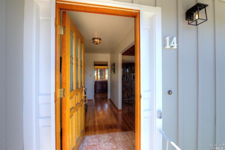 14 Longfellow Dr, Mill Valley, CA 94941 photo 4