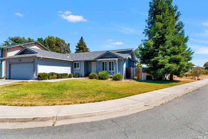 2124 Clipper Ship Dr, Fairfield, CA 94534 photo 1
