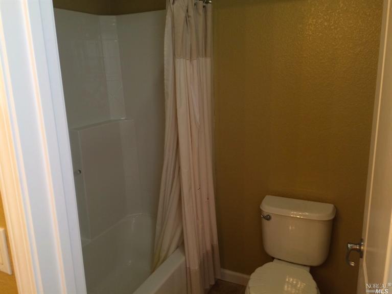 8360 Bennington Ct, Vallejo, CA 94591 photo 14