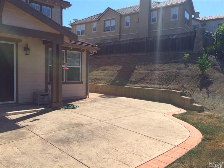 8360 Bennington Ct, Vallejo, CA 94591 photo 23