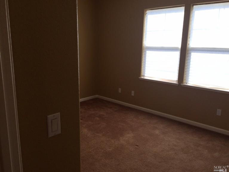 8360 Bennington Ct, Vallejo, CA 94591 photo 11