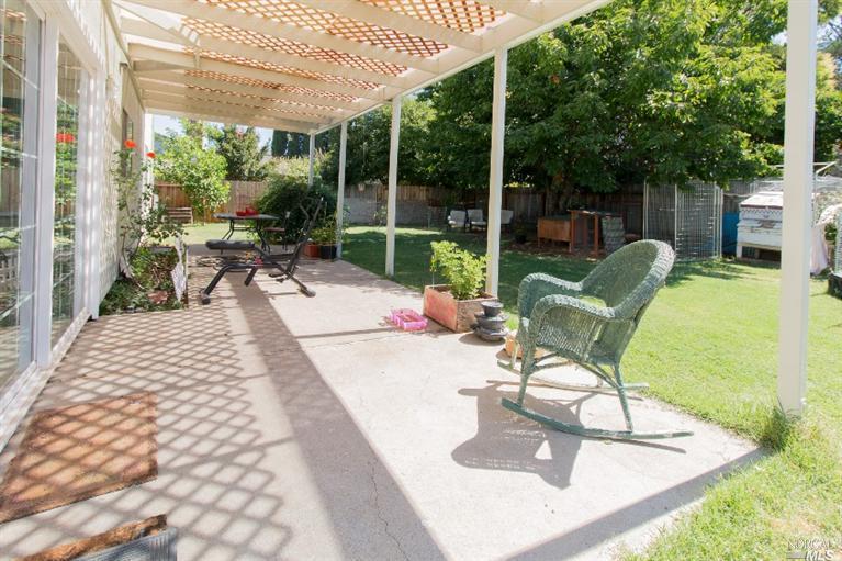 810 N Almond St, Dixon, CA 95620 photo 20