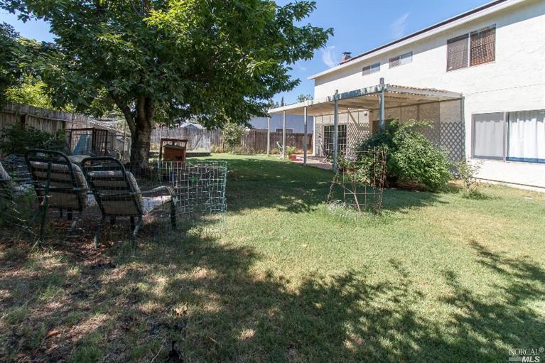 810 N Almond St, Dixon, CA 95620 photo 21