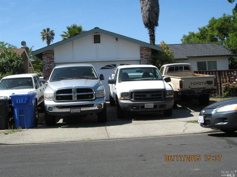 1900 Unwin Dr, Napa, CA 94558 photo 1