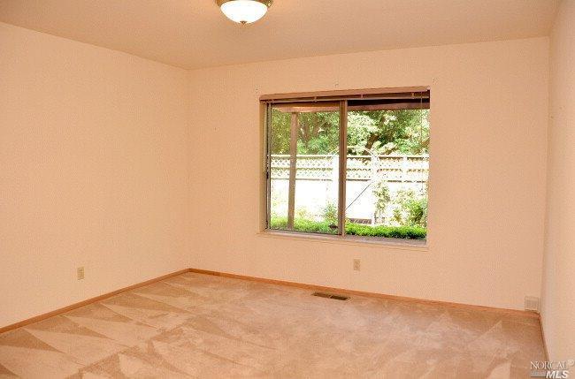 587 Gregory St, Sonoma, CA 95476 photo 13