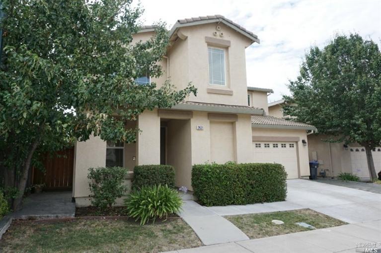 2471 Flatley Cir, Fairfield, CA 94533 photo 3