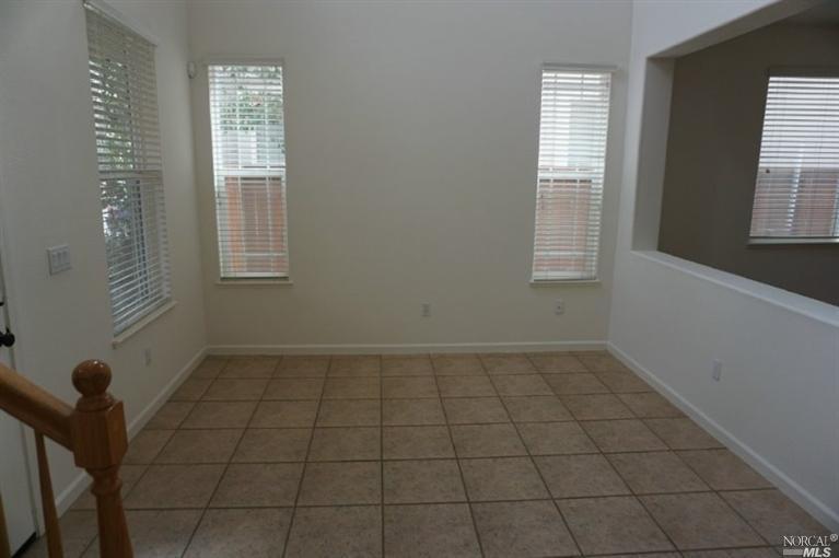 2471 Flatley Cir, Fairfield, CA 94533 photo 11