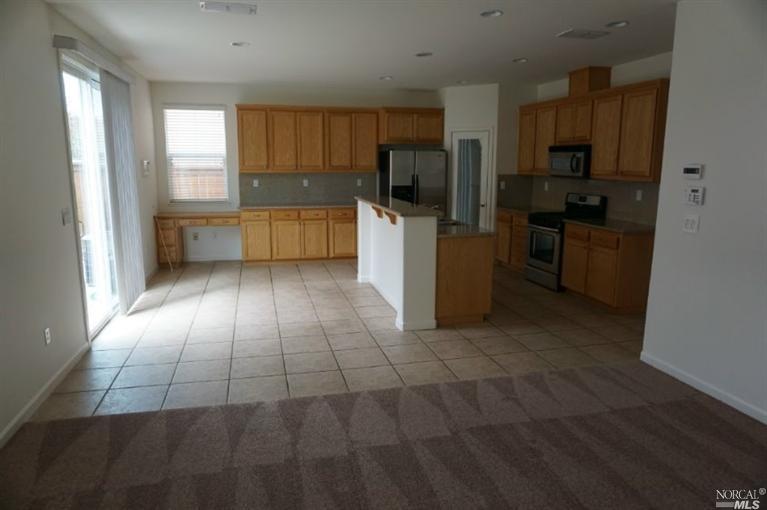 2471 Flatley Cir, Fairfield, CA 94533 photo 4