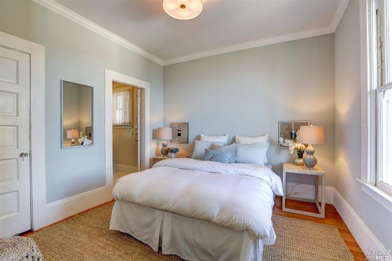 Undisclosed, Sausalito, CA 94965 photo 10