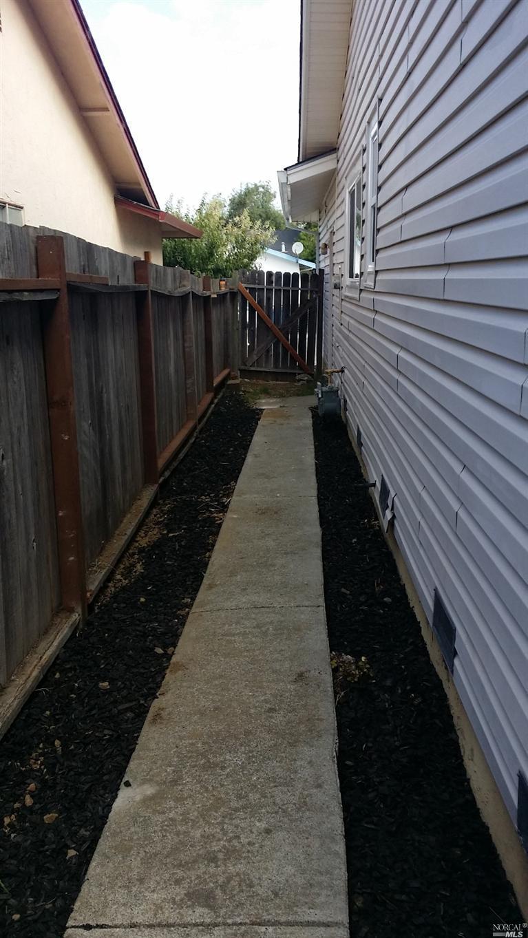 136 Pacific Ct, Vallejo, CA 94589 photo 28