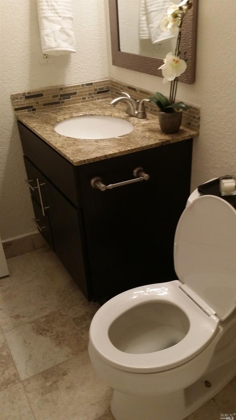 136 Pacific Ct, Vallejo, CA 94589 photo 15