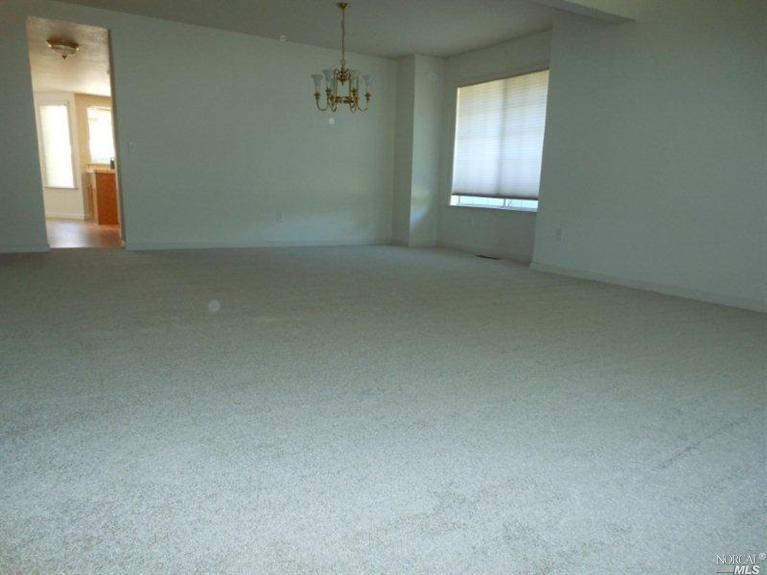 538 Pistachio Pl, Windsor, CA 95492 photo 6