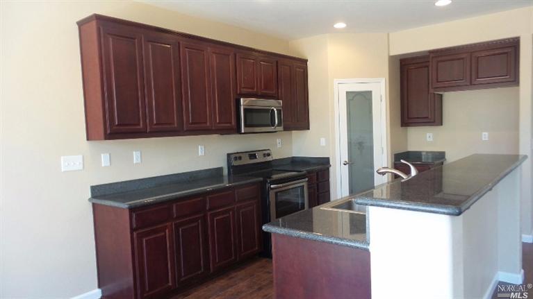 2462 Flatley Cir, Fairfield, CA 94533 photo 7