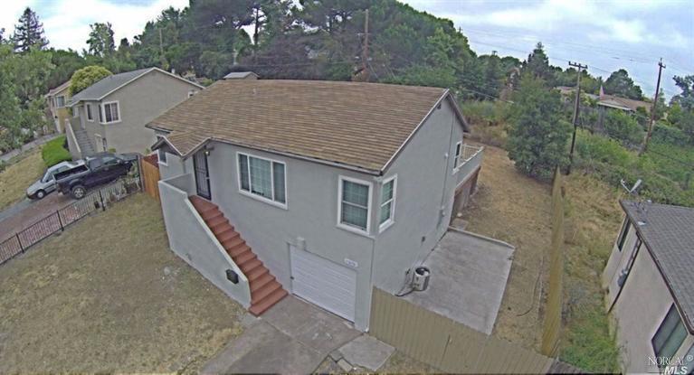 1319 Magazine St, Vallejo, CA 94591 photo 1