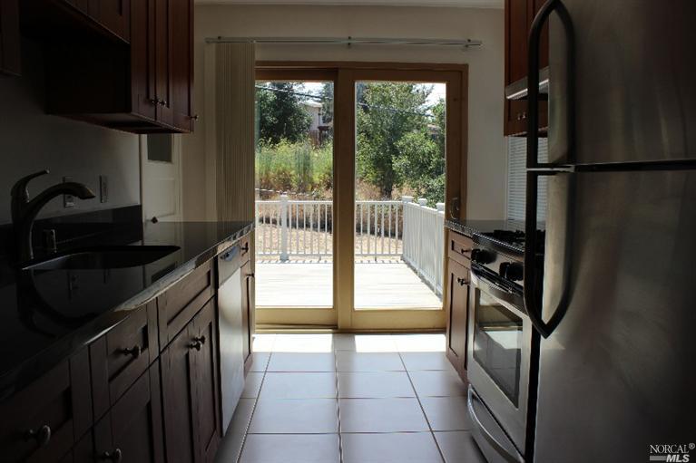 1319 Magazine St, Vallejo, CA 94591 photo 9