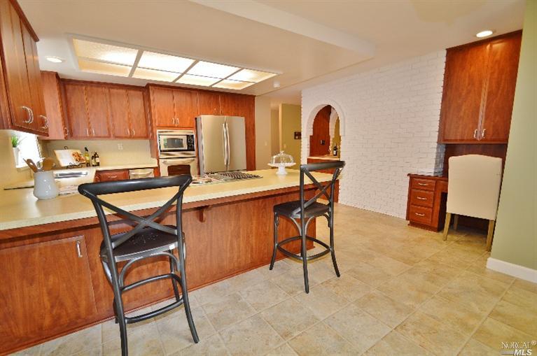 1833 Kolob Dr, Fairfield, CA 94534 photo 6