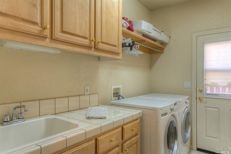 5844 Cabernet Dr, Vallejo, CA 94591 photo 24