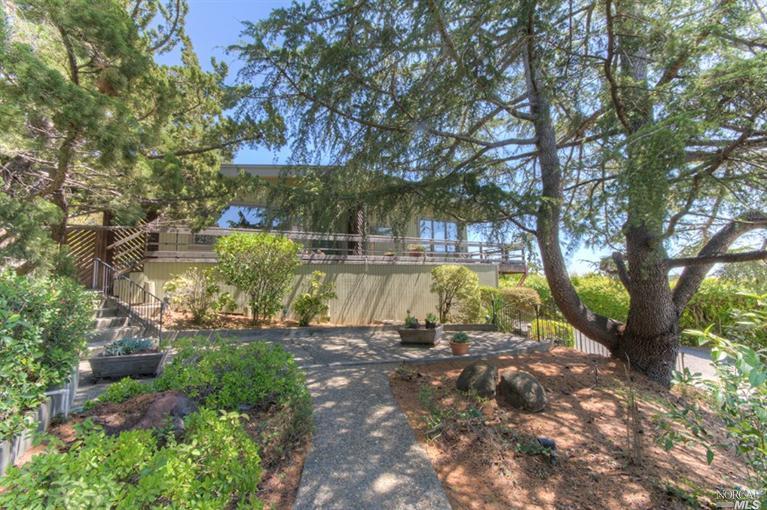 435 Clark Dr, Vallejo, CA 94591 photo 1