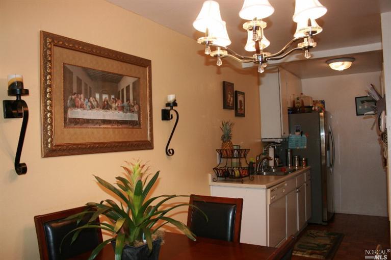 2127 W Steele Ln, Santa Rosa, CA 95401 photo 7
