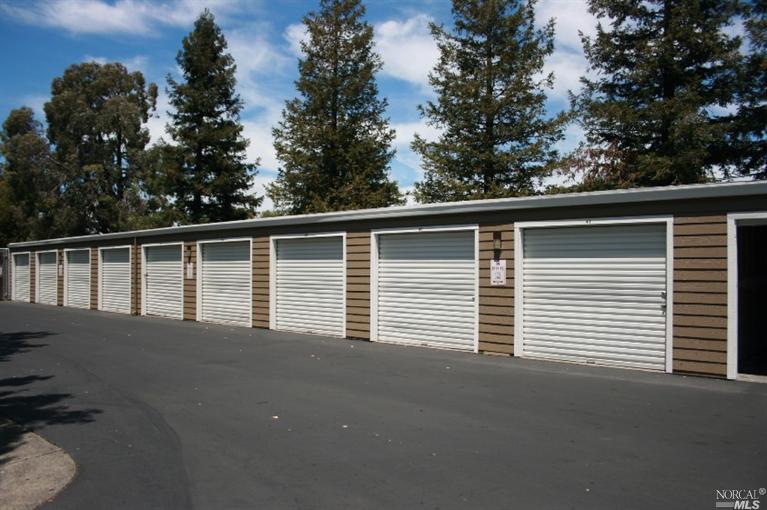 2127 W Steele Ln, Santa Rosa, CA 95401 photo 18