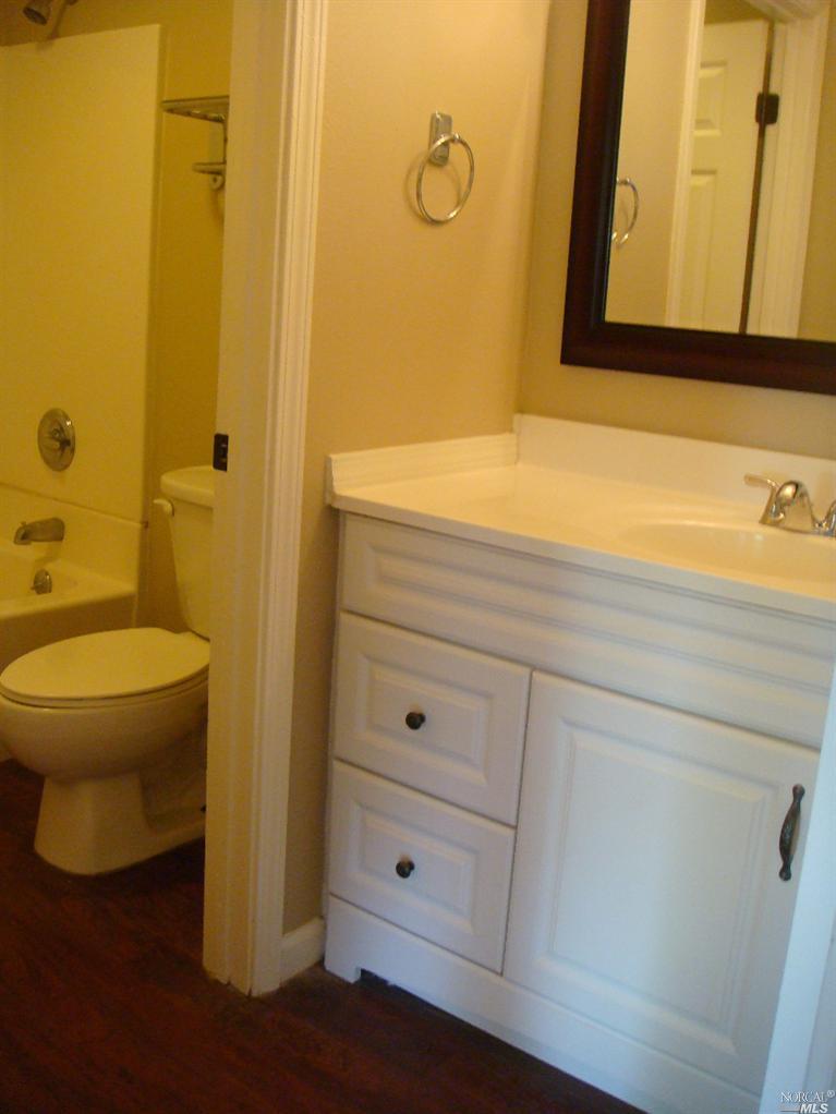 411 Locust Dr, Vallejo, CA 94591 photo 18