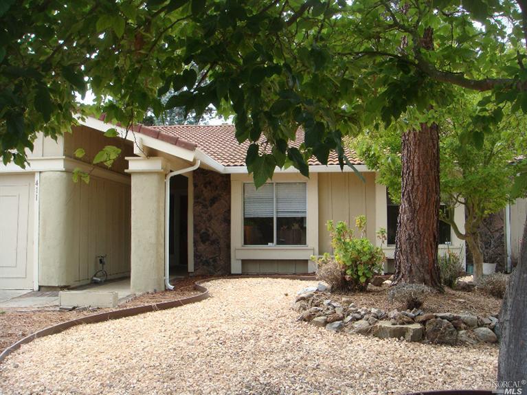 411 Locust Dr, Vallejo, CA 94591 photo 1