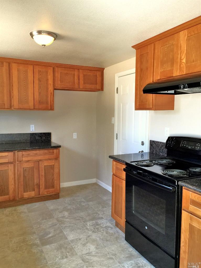 313 Bell Ave, Fairfield, CA 94533 photo 5