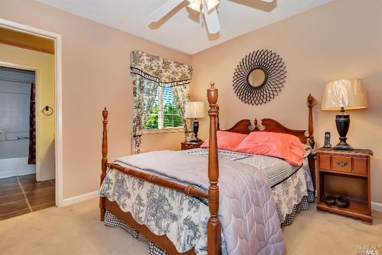 716 Knights Cir, Vallejo, CA 94591 photo 19