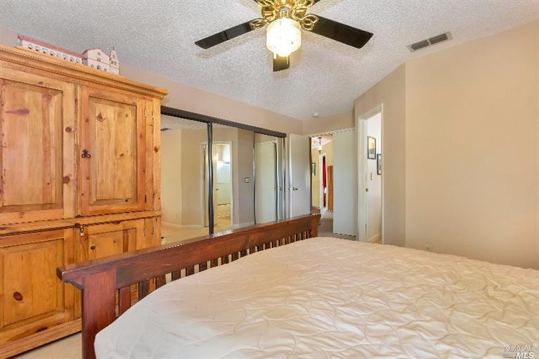 716 Knights Cir, Vallejo, CA 94591 photo 16