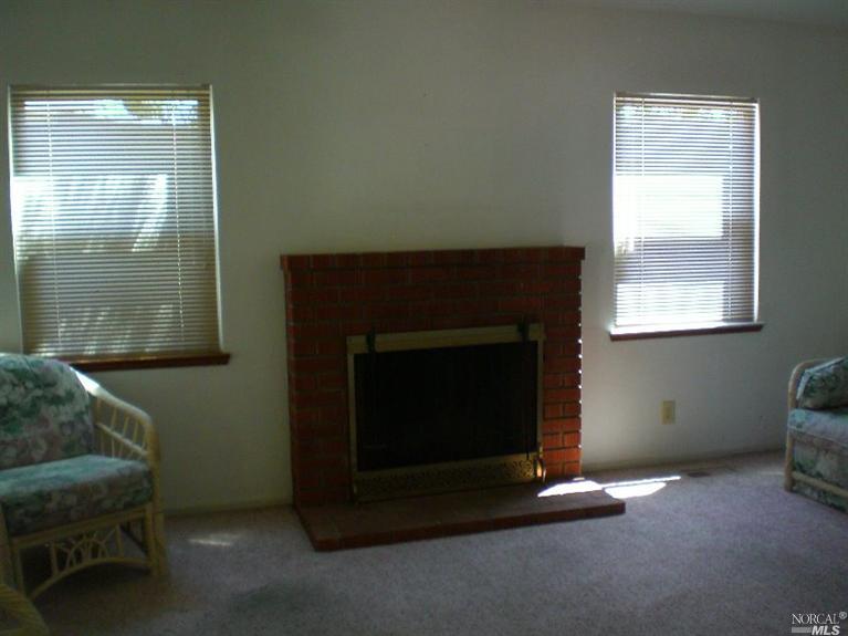 1085 Western, Vallejo, CA 94591 photo 6
