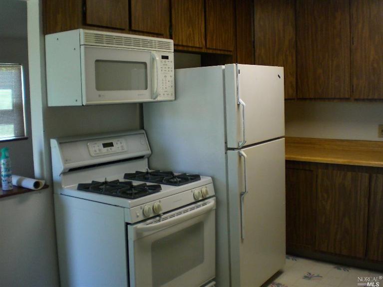 1085 Western, Vallejo, CA 94591 photo 9